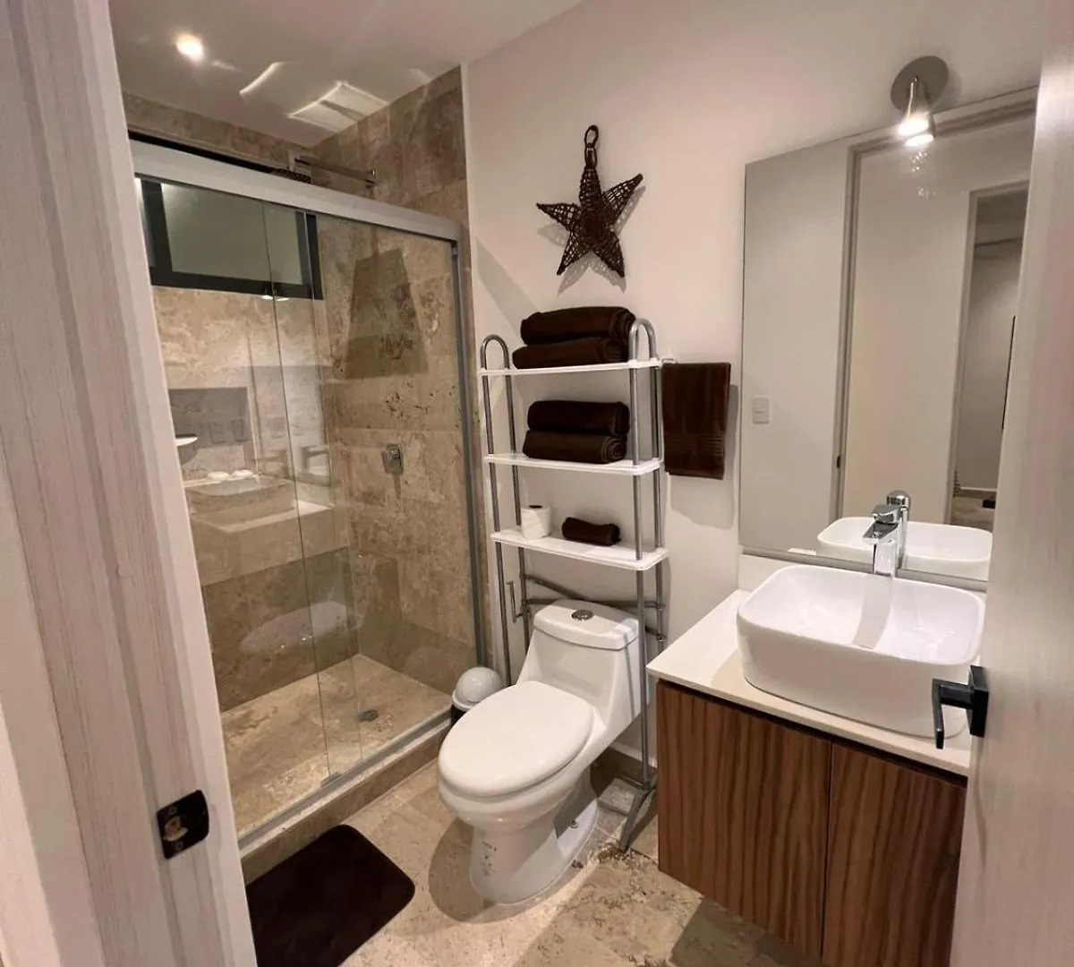 Apartment Tulum-Onebedroom-Fastwifi-Pooltable-Privatetub